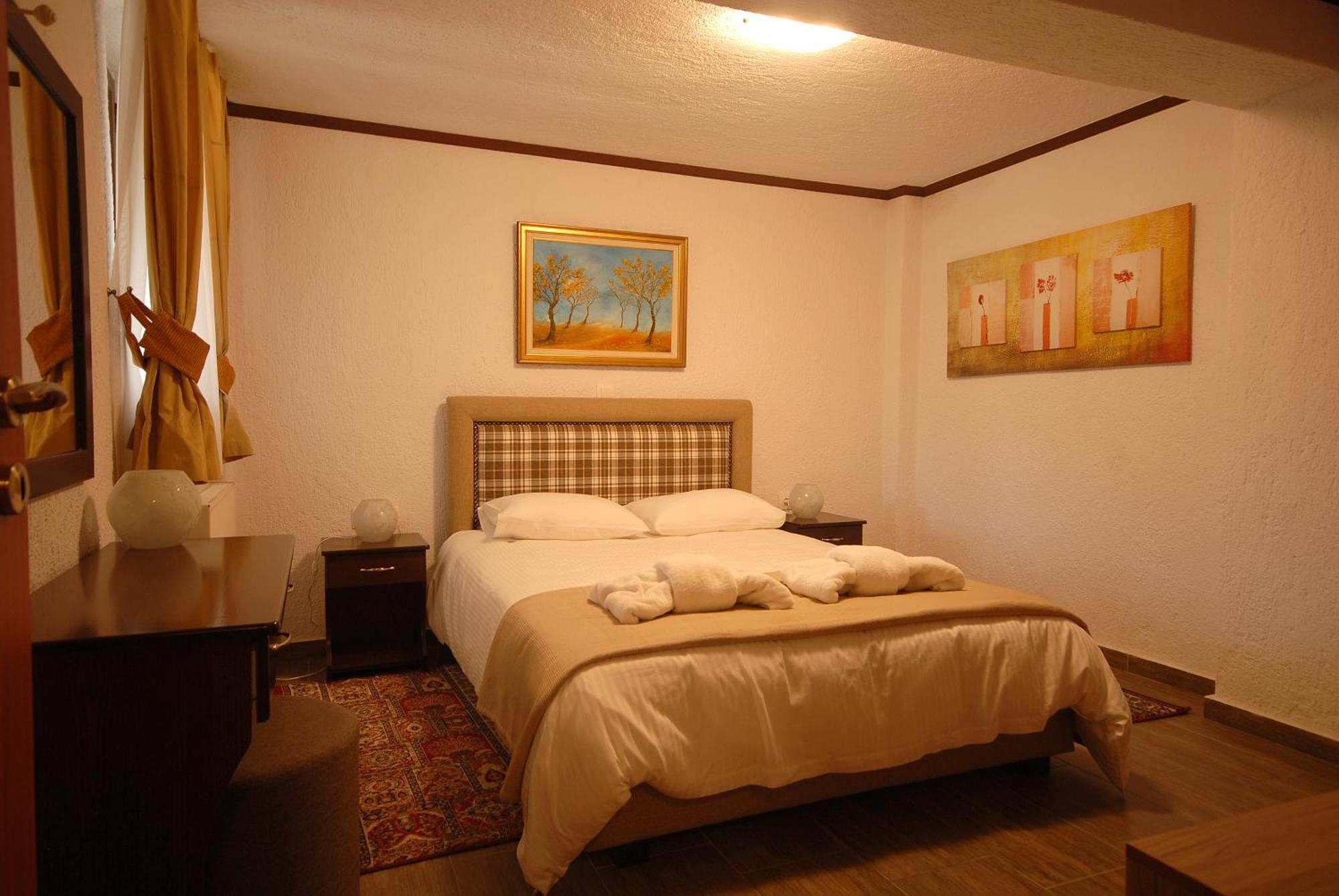Omalia Village Ano Chora Room photo